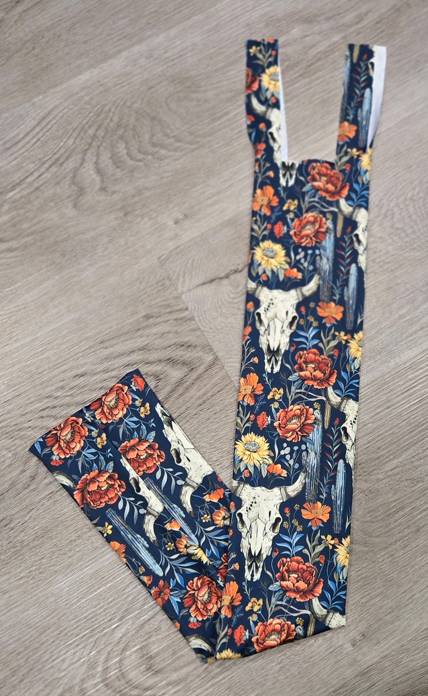 Floral Skull Tail bag