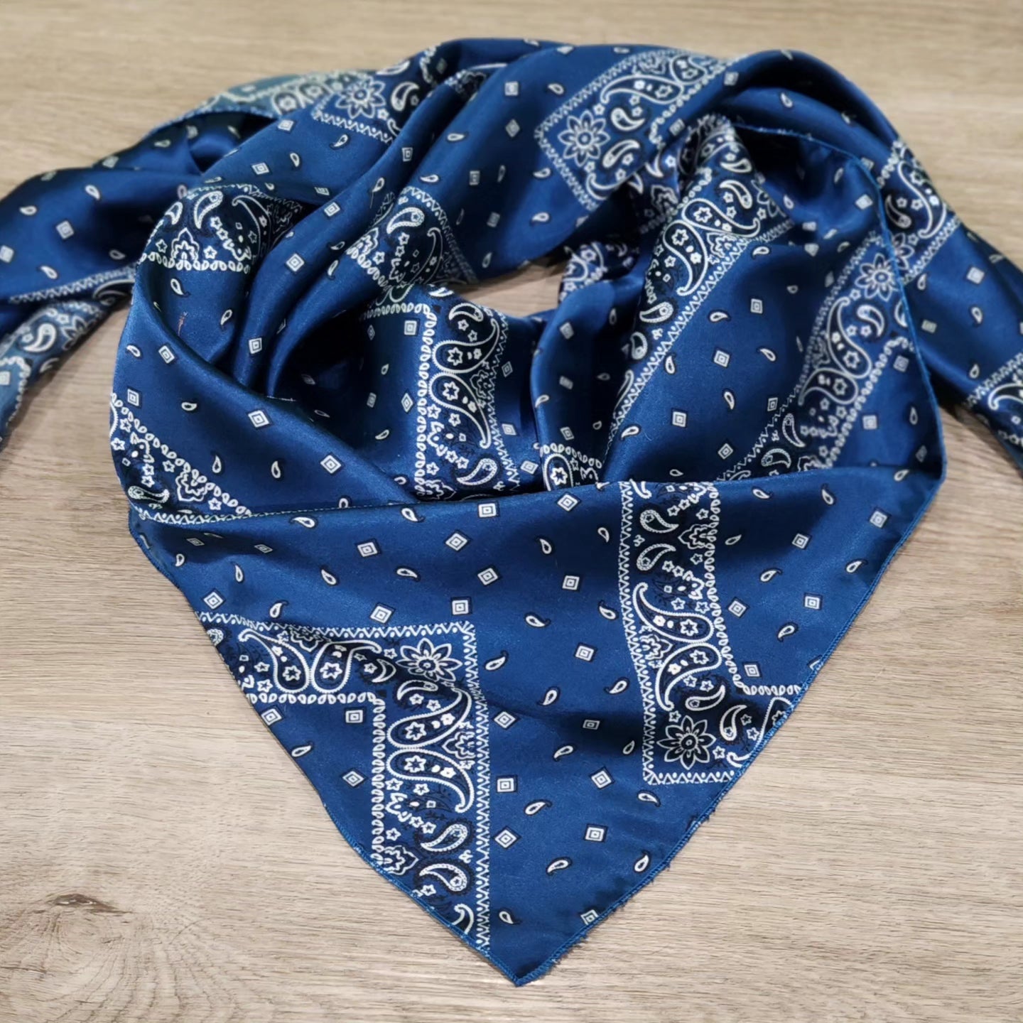 Royal Bandana