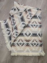 Load image into Gallery viewer, Baffin
