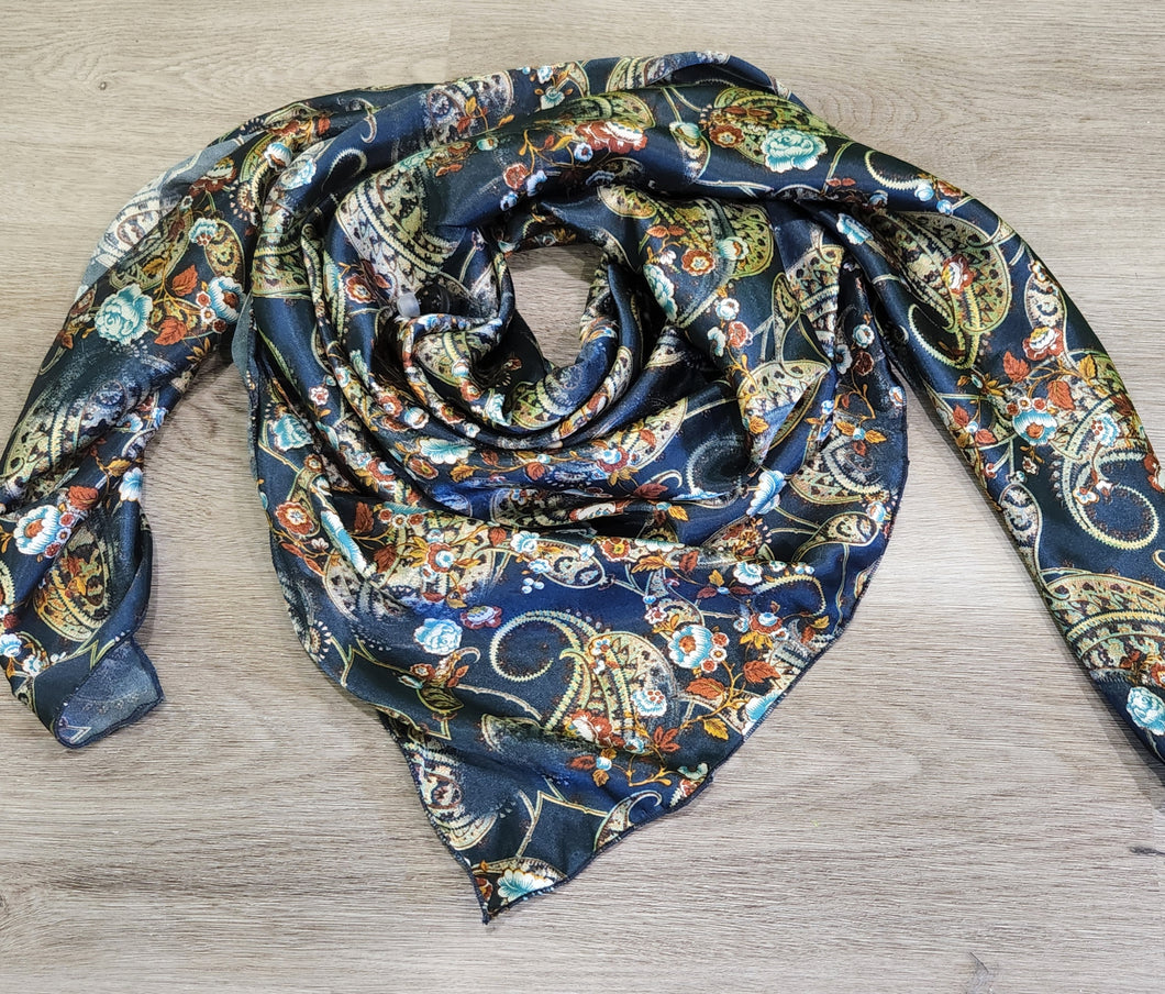 Navy paisley