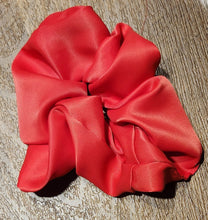 Load image into Gallery viewer, Matte Satin
