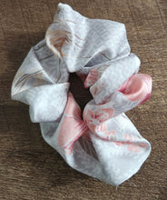 Load image into Gallery viewer, Floral Scrunchies

