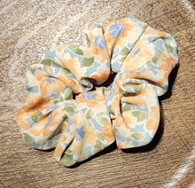 Load image into Gallery viewer, Floral Scrunchies
